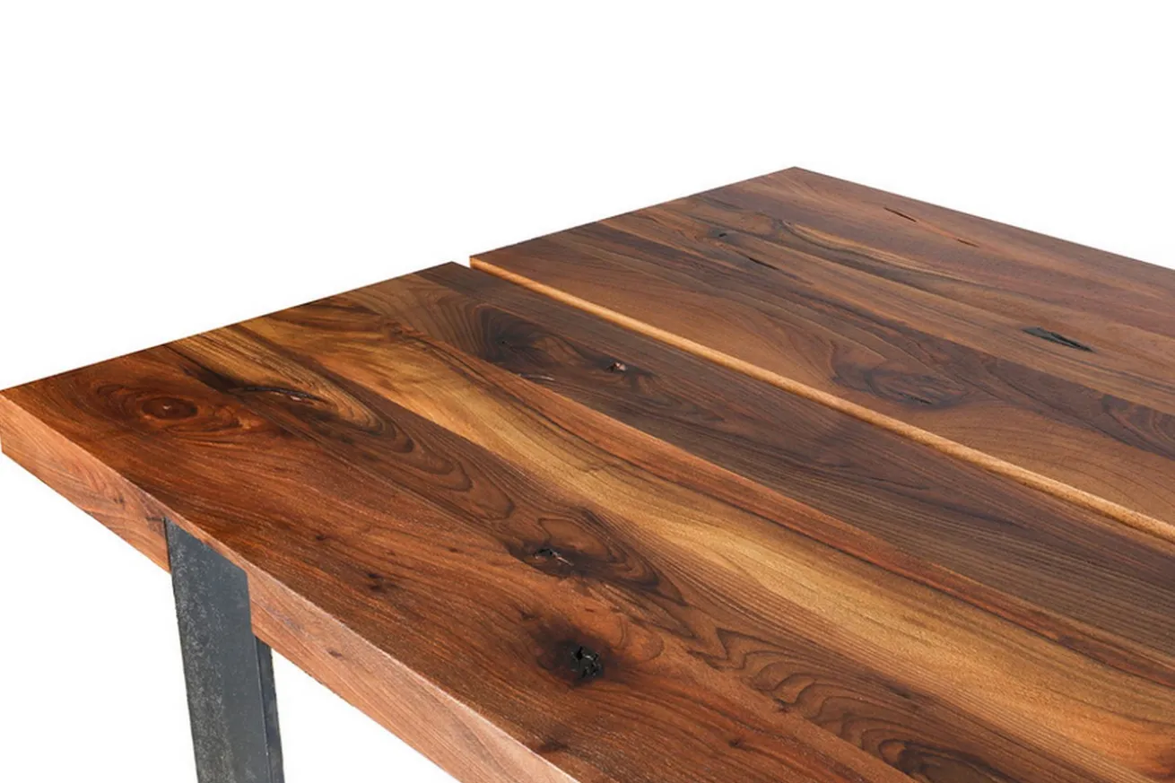 Esstisch TAB Massivholz Nussbaum Wild