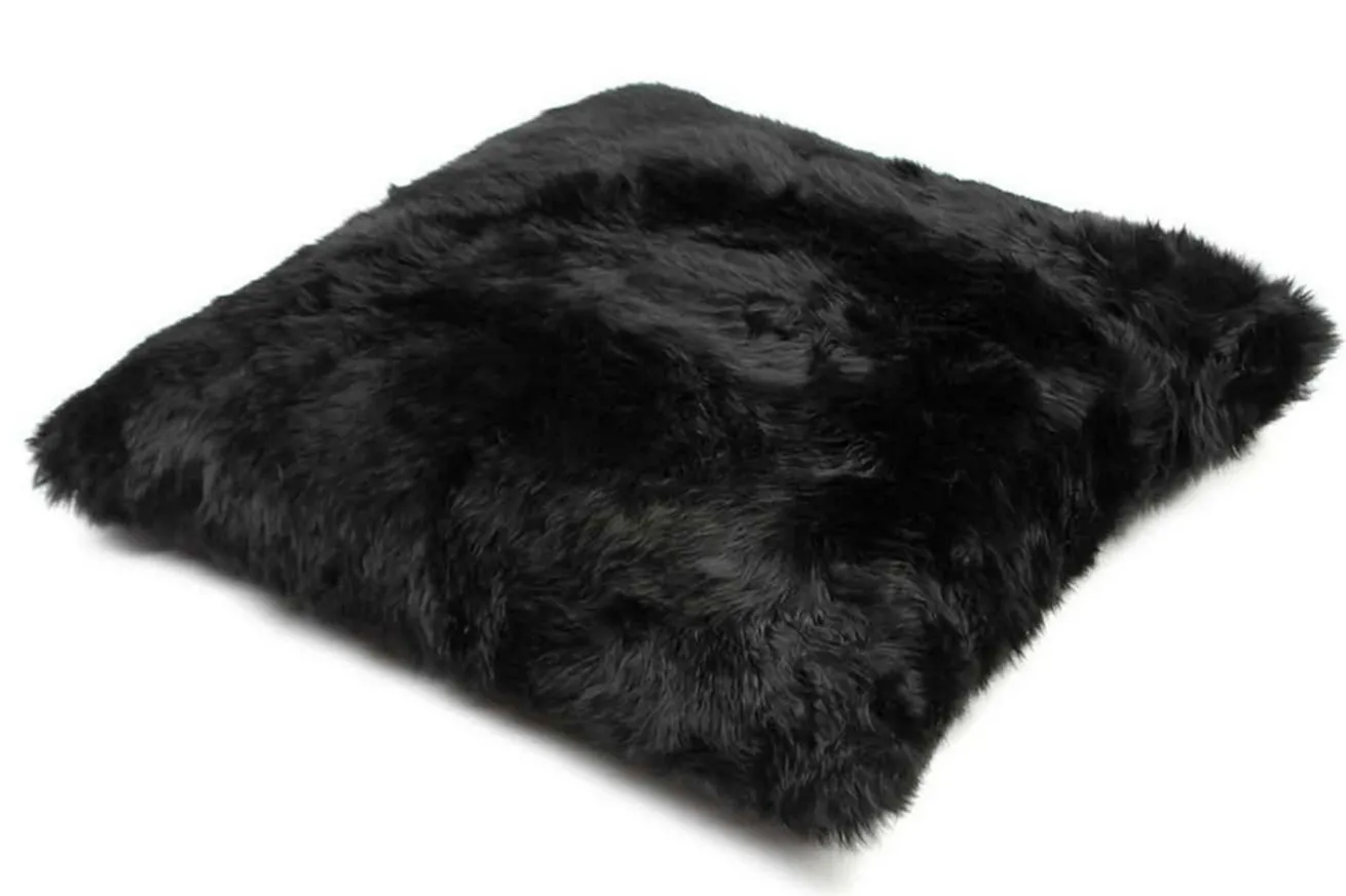 Flax Fellkissen schwarz 40x40cm
