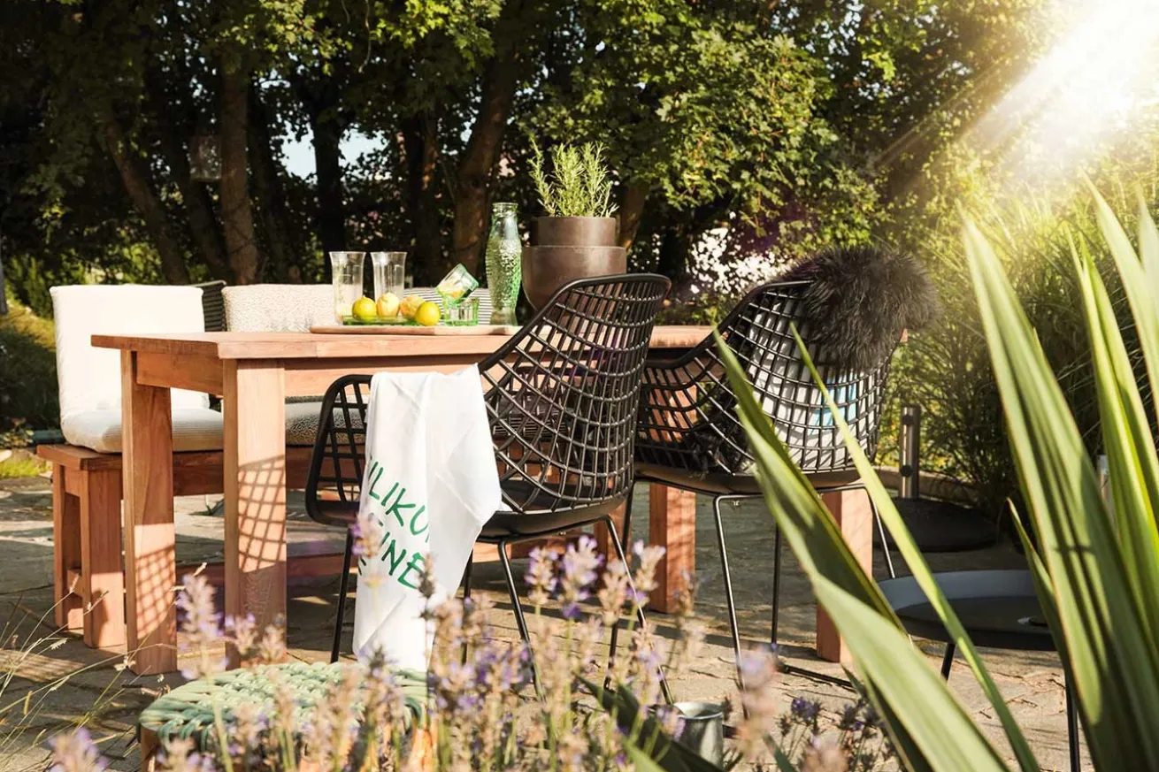 Gartentisch Arles Teak massiv 180