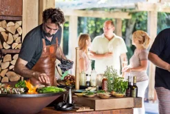 Ofyr Grill Island Corten 85 Teakholz