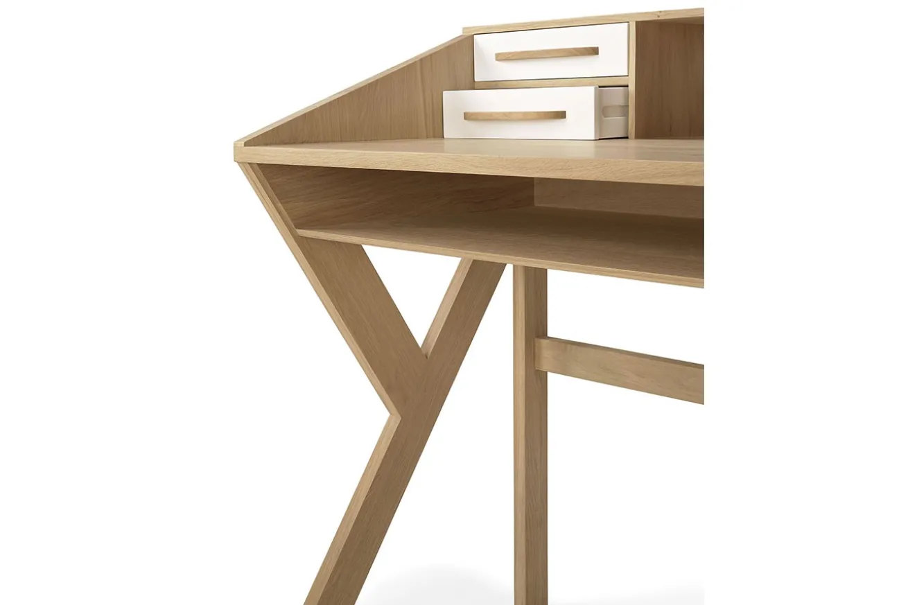 Schreibtisch Origami Eiche natur creme B 135 cm