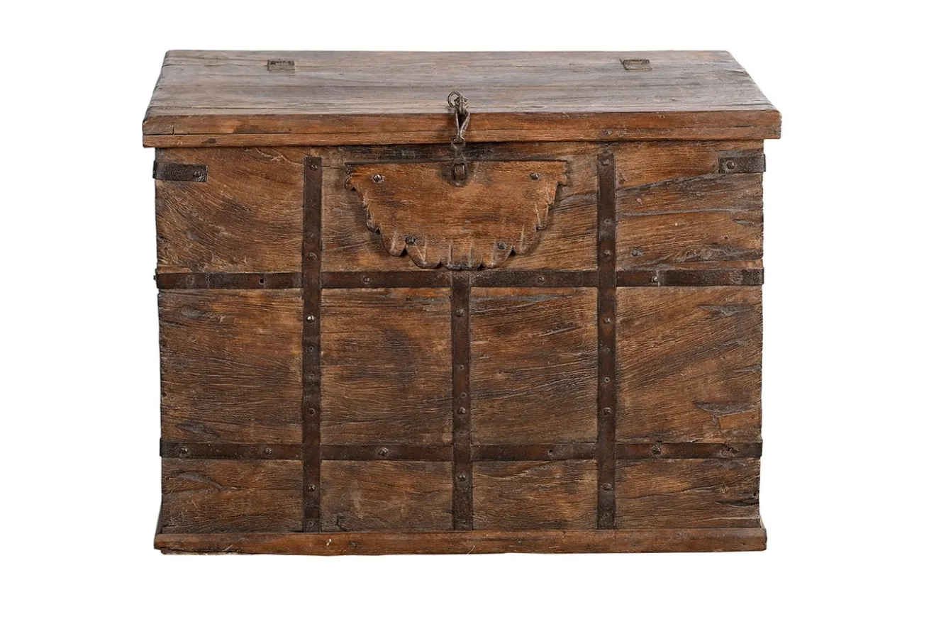 Truhe Vintage natur